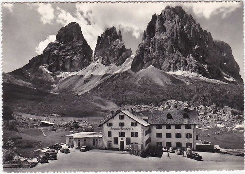 Rifugio passo sella bolzano - rifugio,