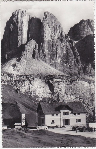 Rifugio albergo passo gardena - passo,