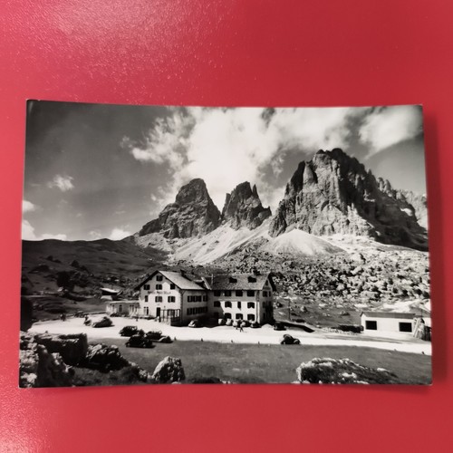 Rifugio passo sella verso - sella,