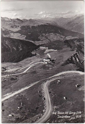 Rifugio passo del giovo - passo,
