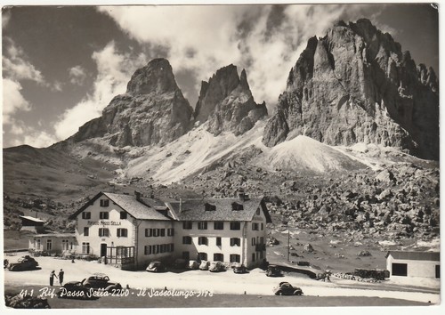 Rifugio passo sella bolzano - rifugio,